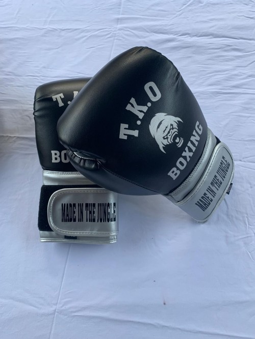 Gants de boxe en cuir 14 oz.