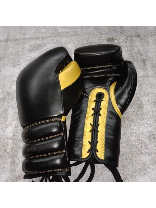 Fully customizable boxing gloves